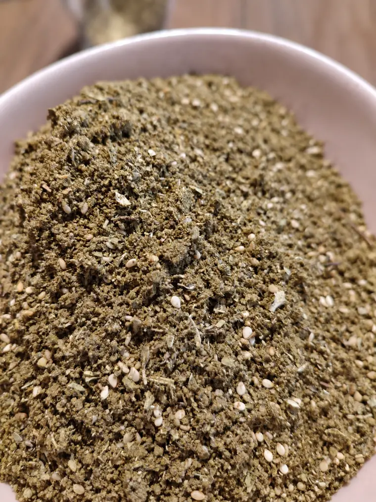 Herbes séchées et sésame